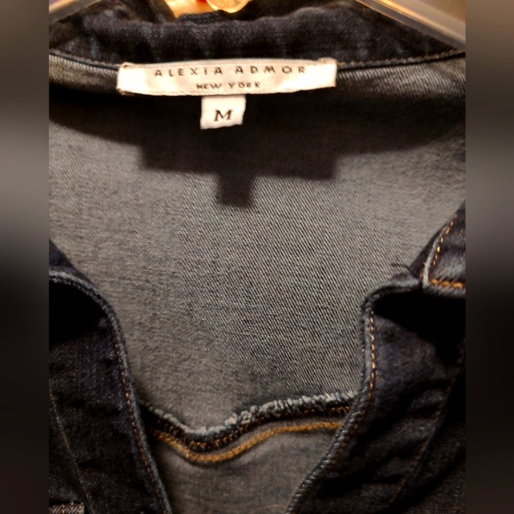 Alexis Admor denim dress size medium but runs small